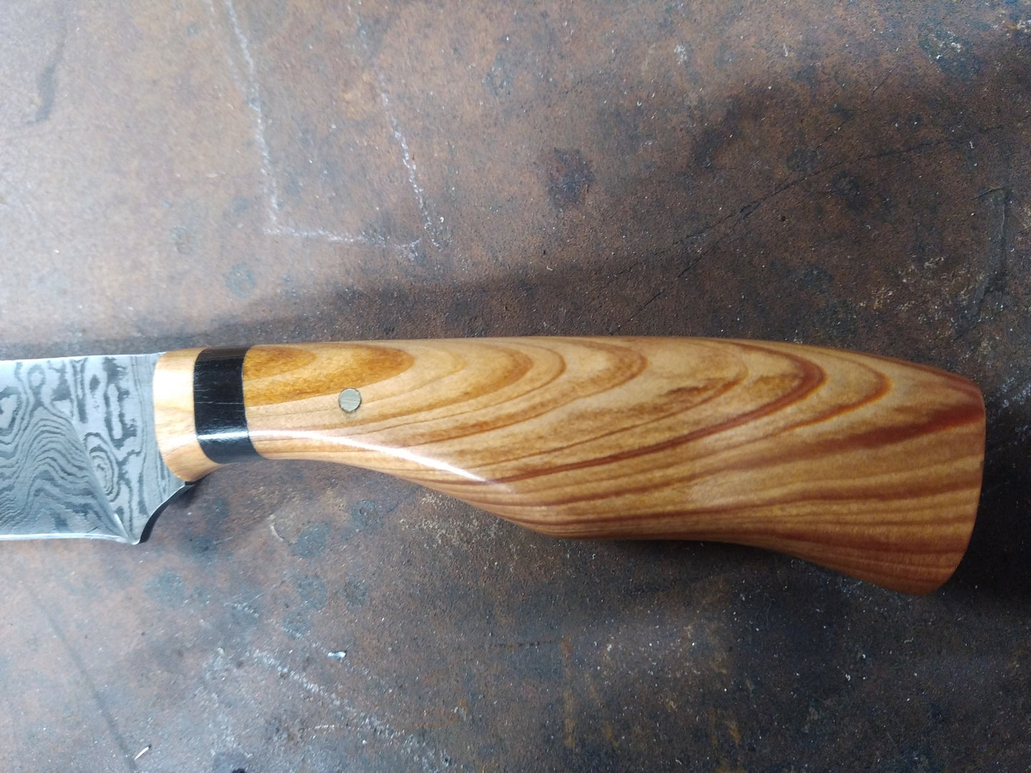 Couteau en Damas